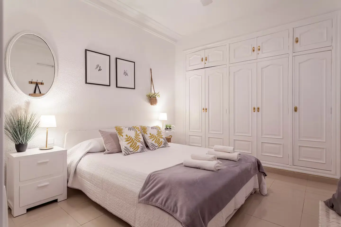Three-bedroom rental apartment in Valencia